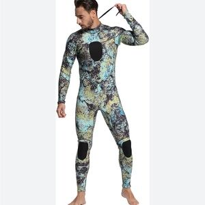 MYLEDI Neoprene Pixelated Camo Full Body Wetsuit Long Sleeve Full Leg Zip Turtle